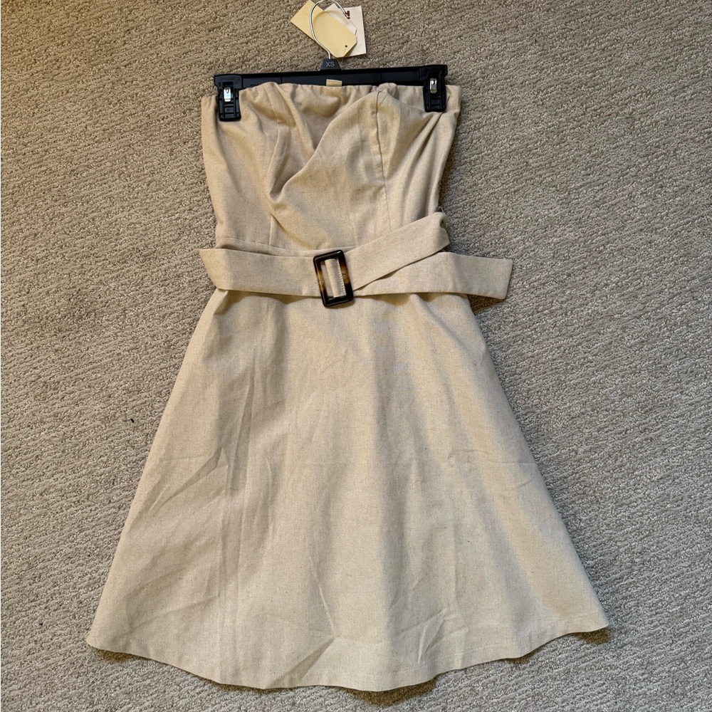 NWT Strapless Beige Dress - S